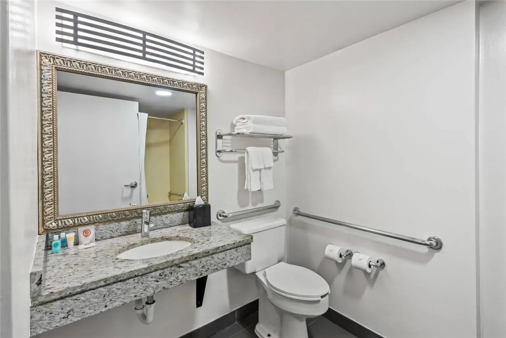 Comfort Inn Largo-Washington DC East