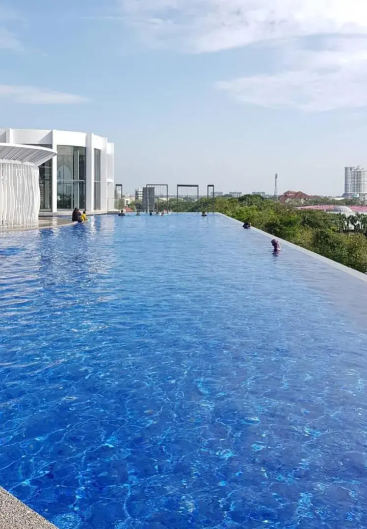 Aleeya Suite @ Troika Residence