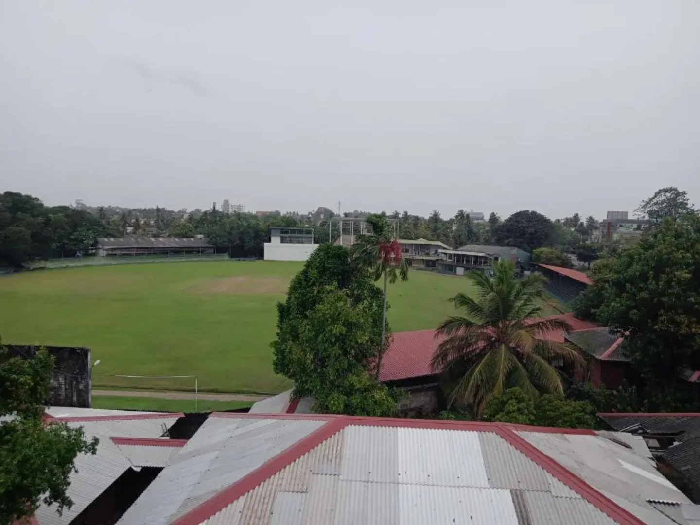 The Breeze by Suncity