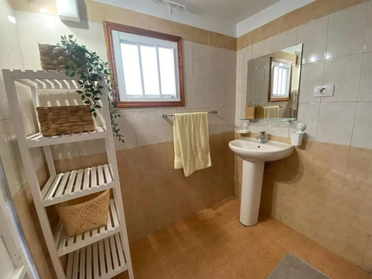 Alojamientos Charco Azul