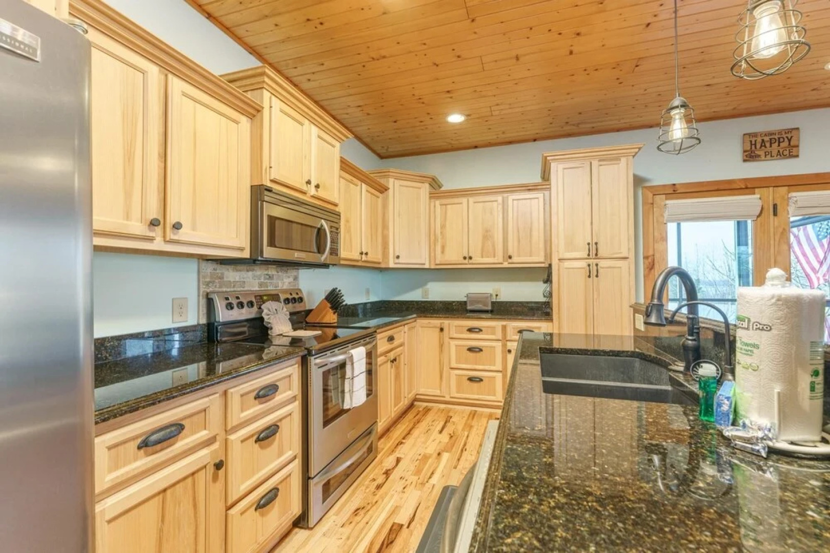 Peacewood : Hot tub, Lake Views, Private