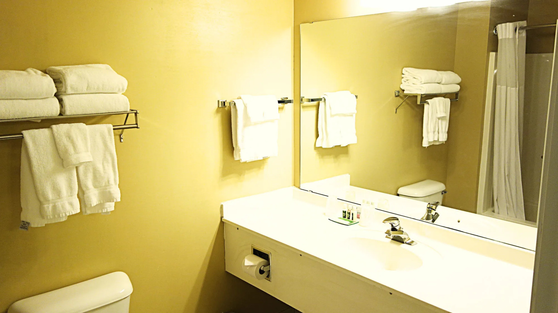 Country Inn River Falls