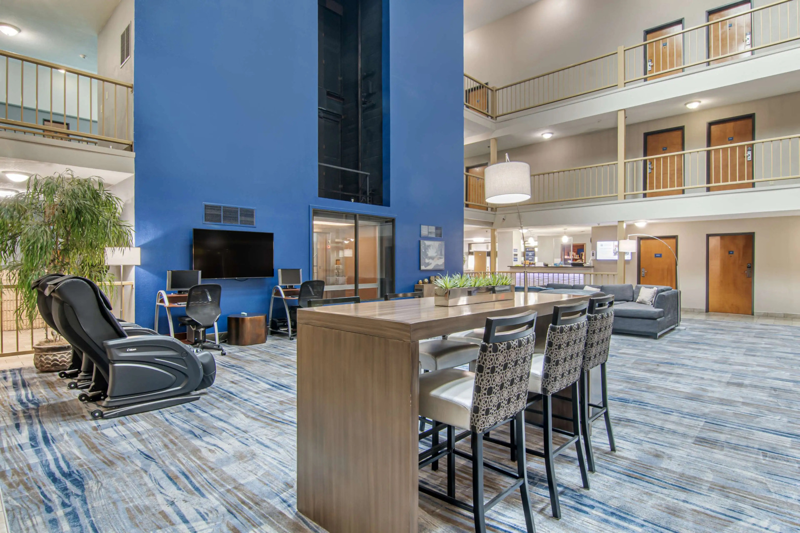 Best Western On The River