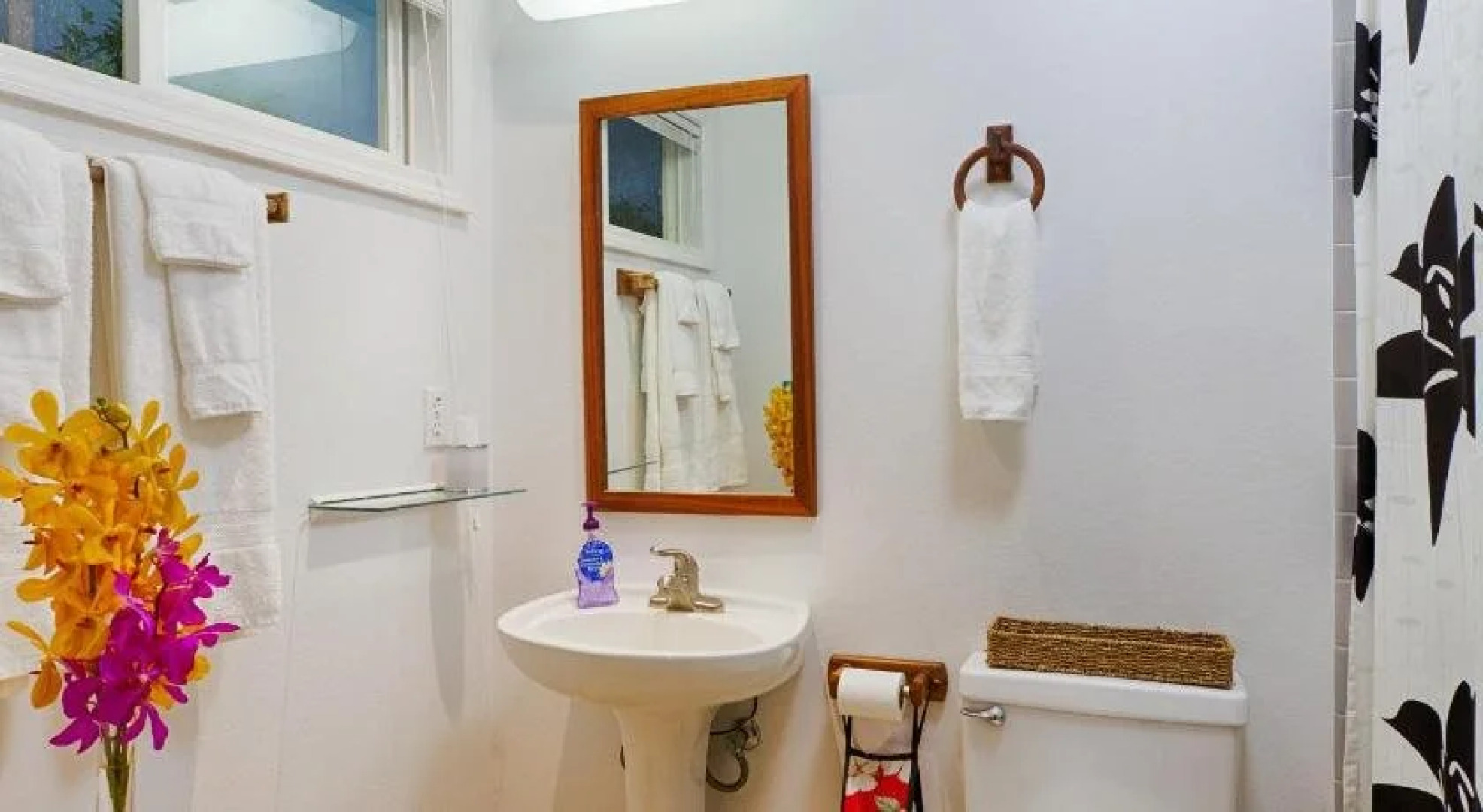 The Bay House House Bed and Breakfast