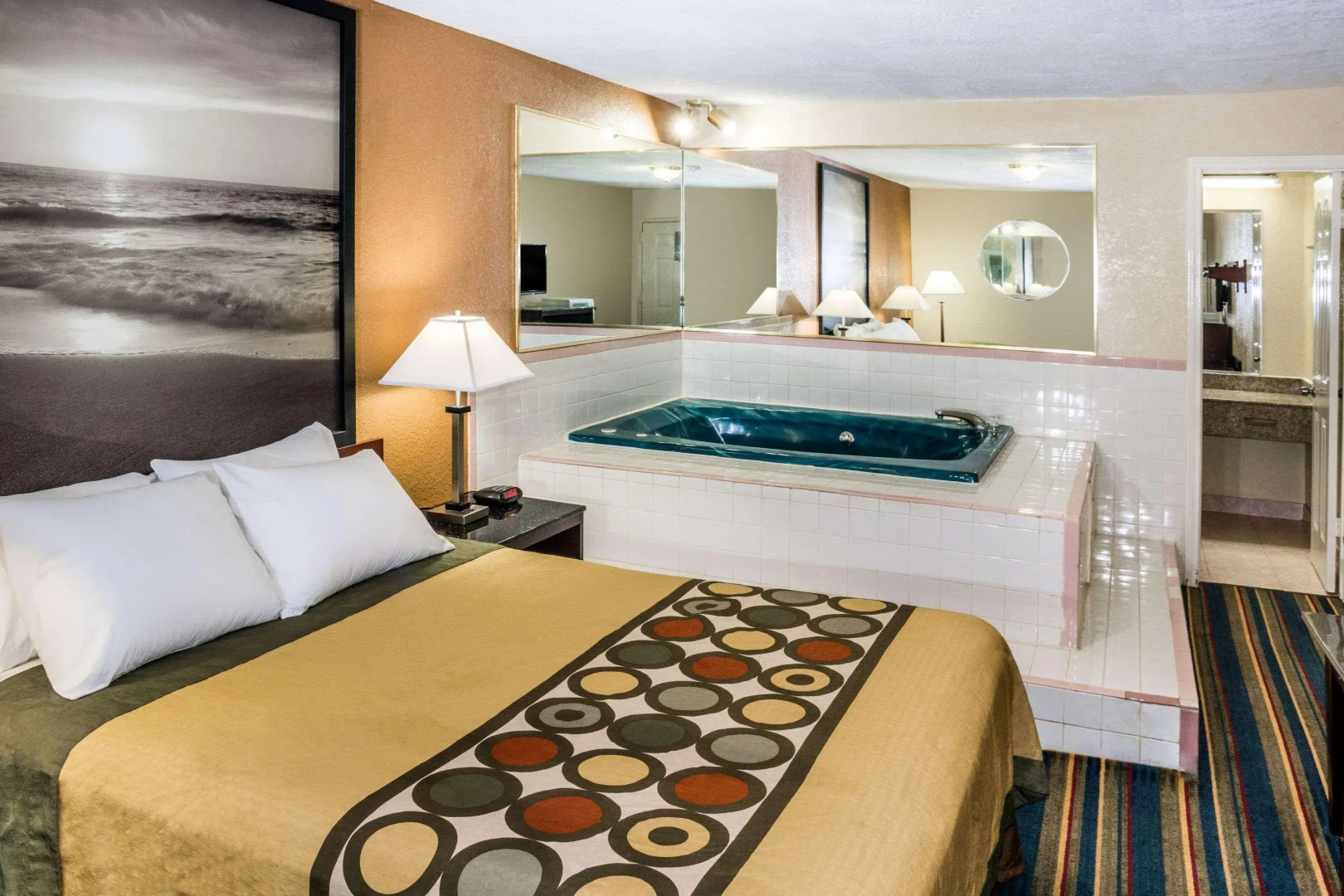 Express Inn & Suites