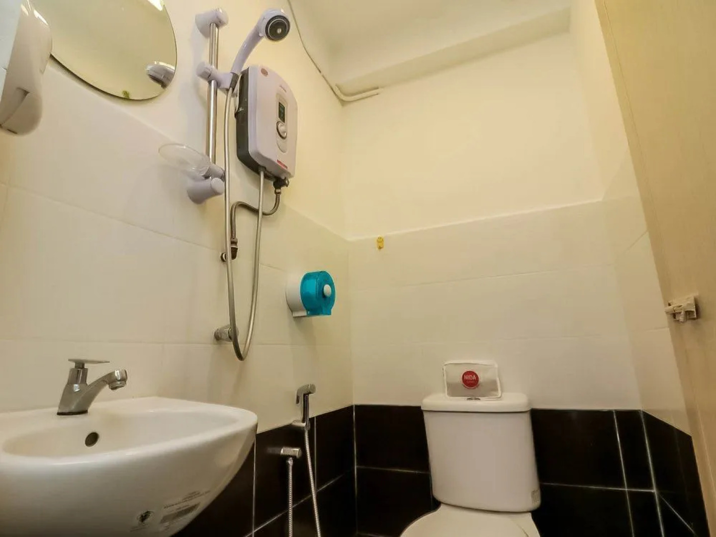 OYO 89880 Vstay 2 Guesthouse