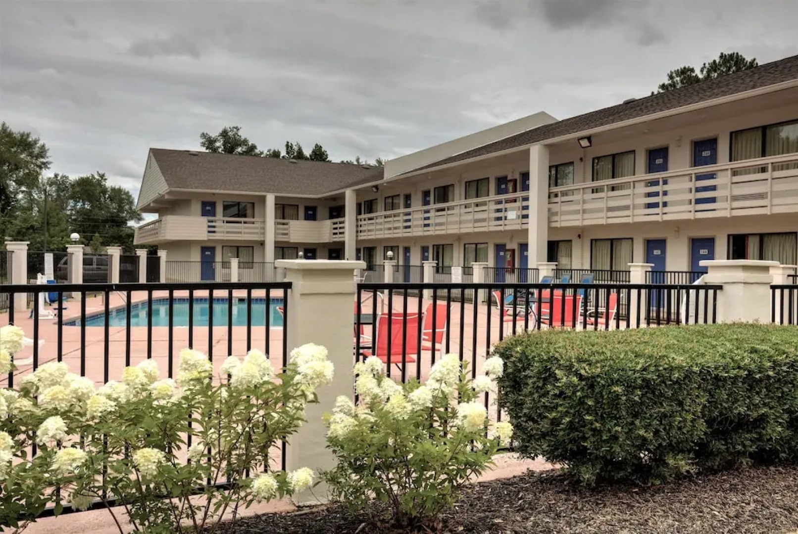 Super 7 Inn By OYO Tupelo Hwy 178