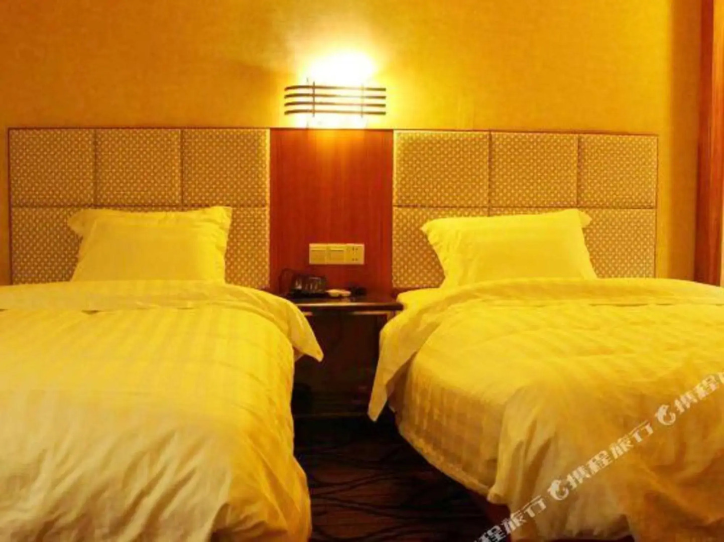 Xinjunyue Hotel Xincheng Passenger Station Branch