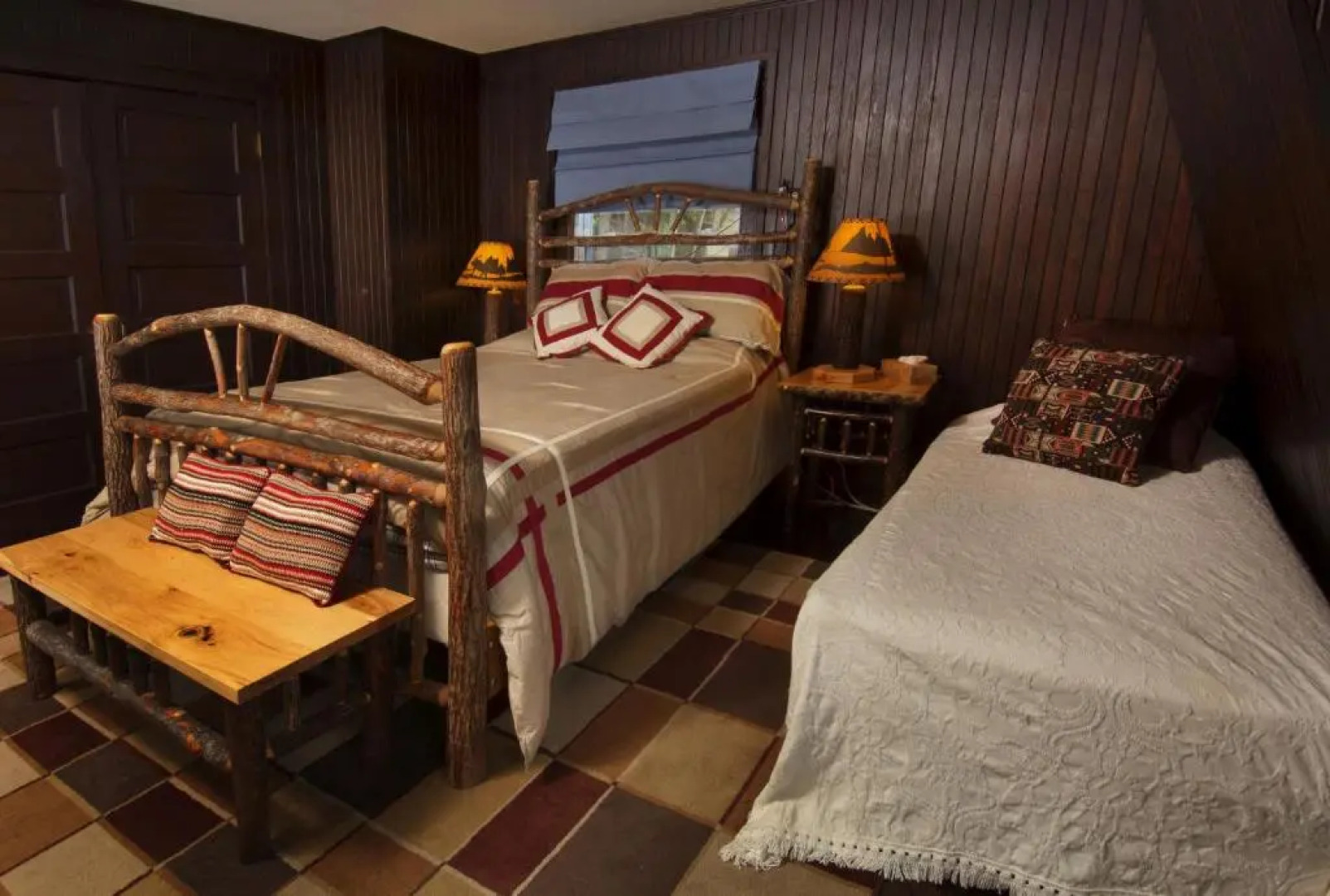 Cobblescote on the Lake