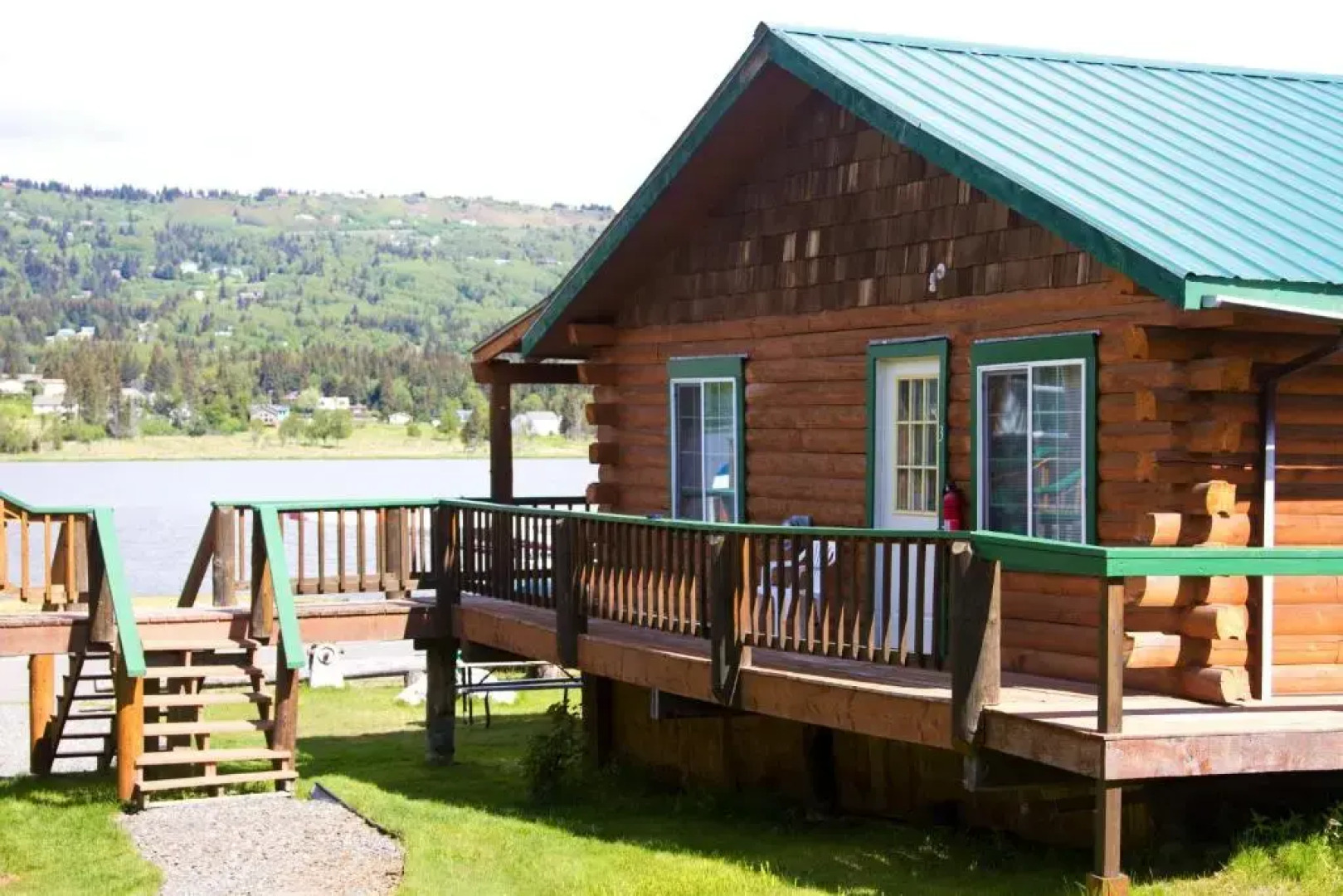 Homer Floatplane Lodge