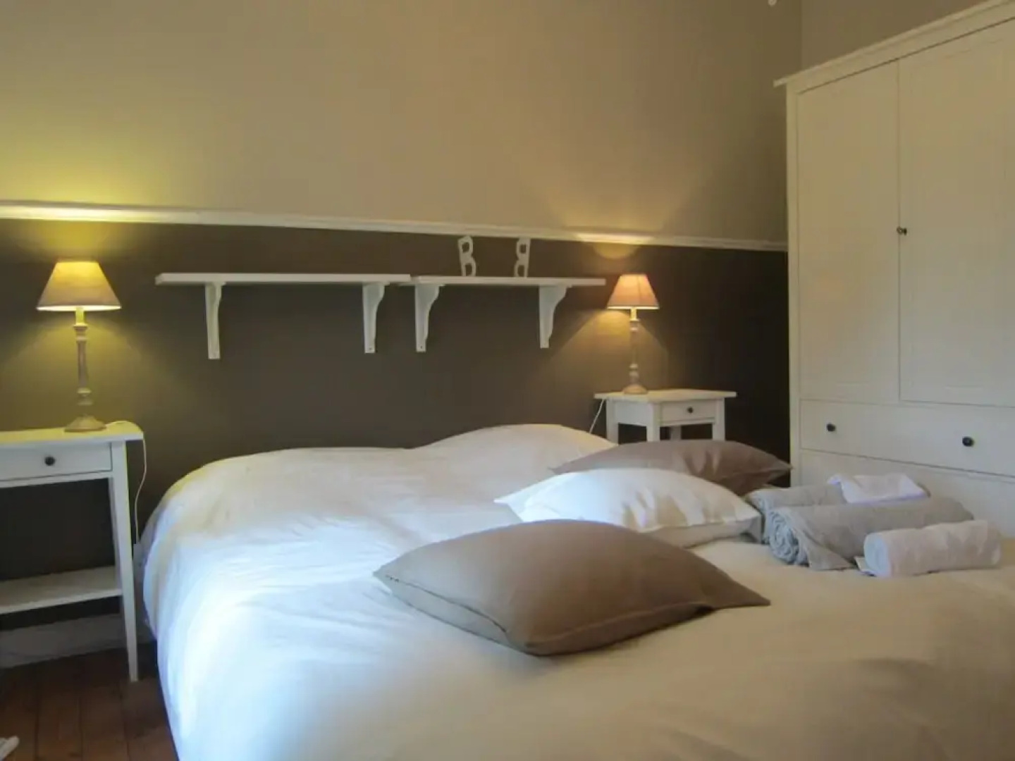 Wonderful Loft near Bastogne in Castle of Xviith History