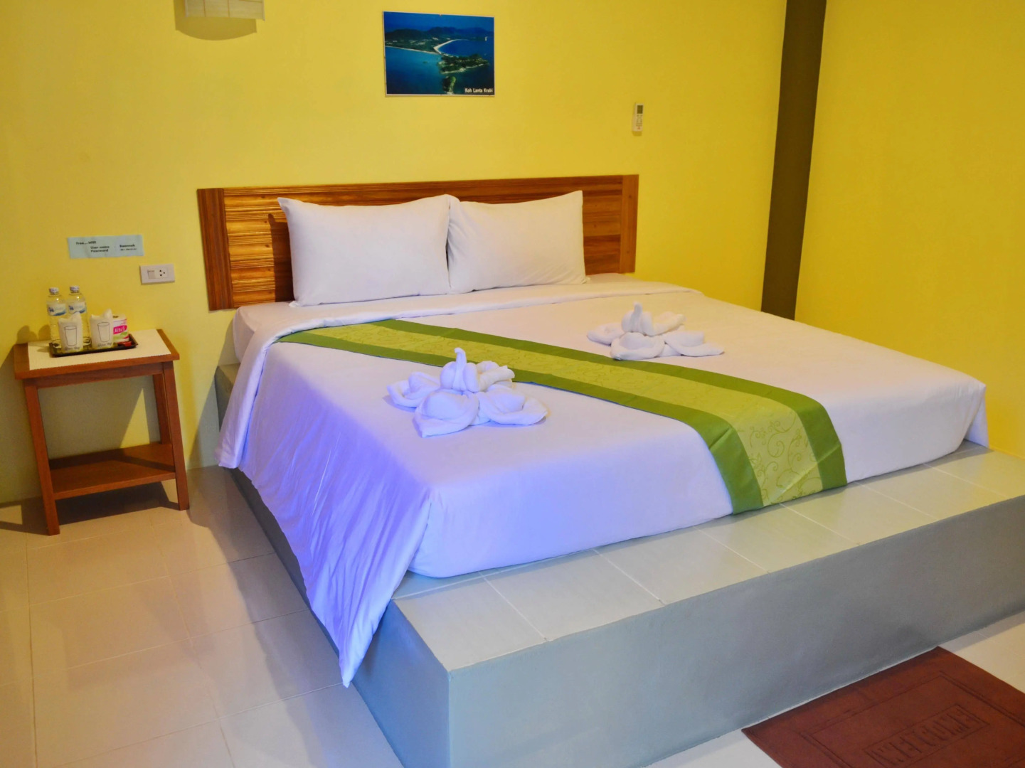 Lanta Baan Nok Resort (SHA Extra Plus)