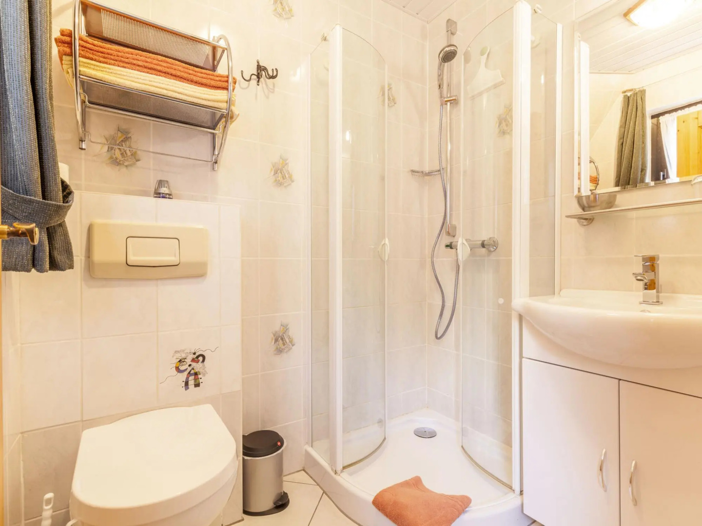 Home With Garden, Hallenberg