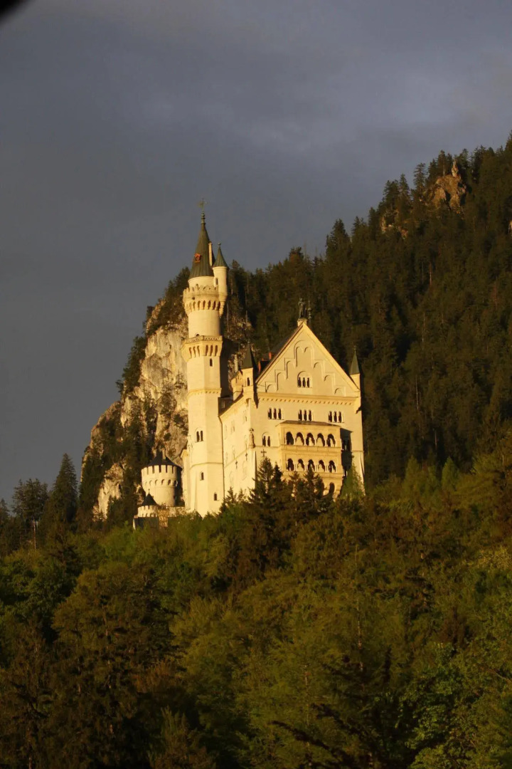 Villa Ludwig Suite Hotel & Chalet