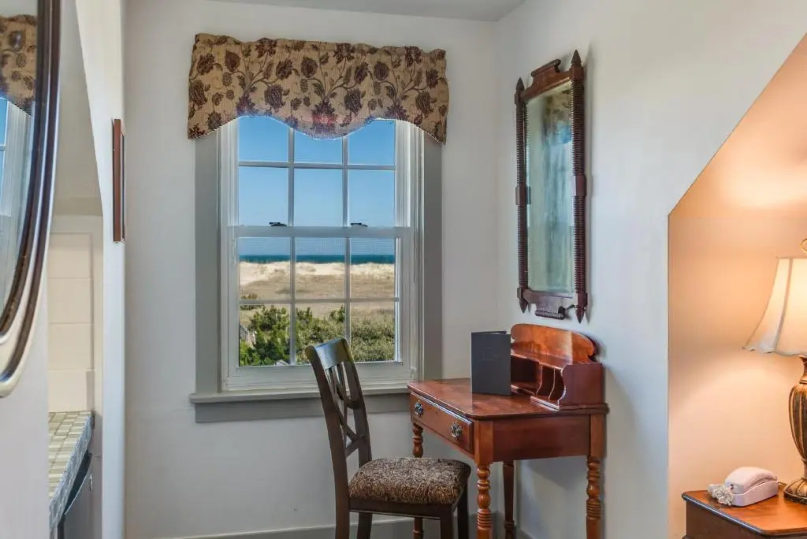 The First Colony Inn