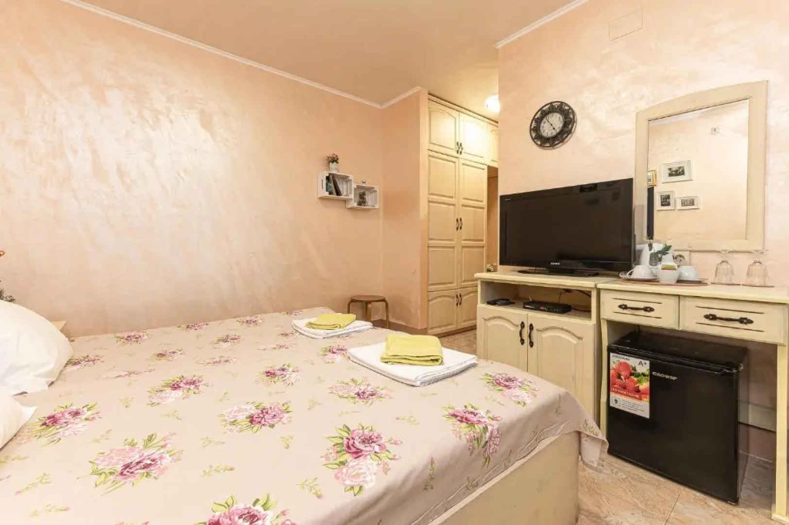 Semeen hotel i restorant Rajski zaliv