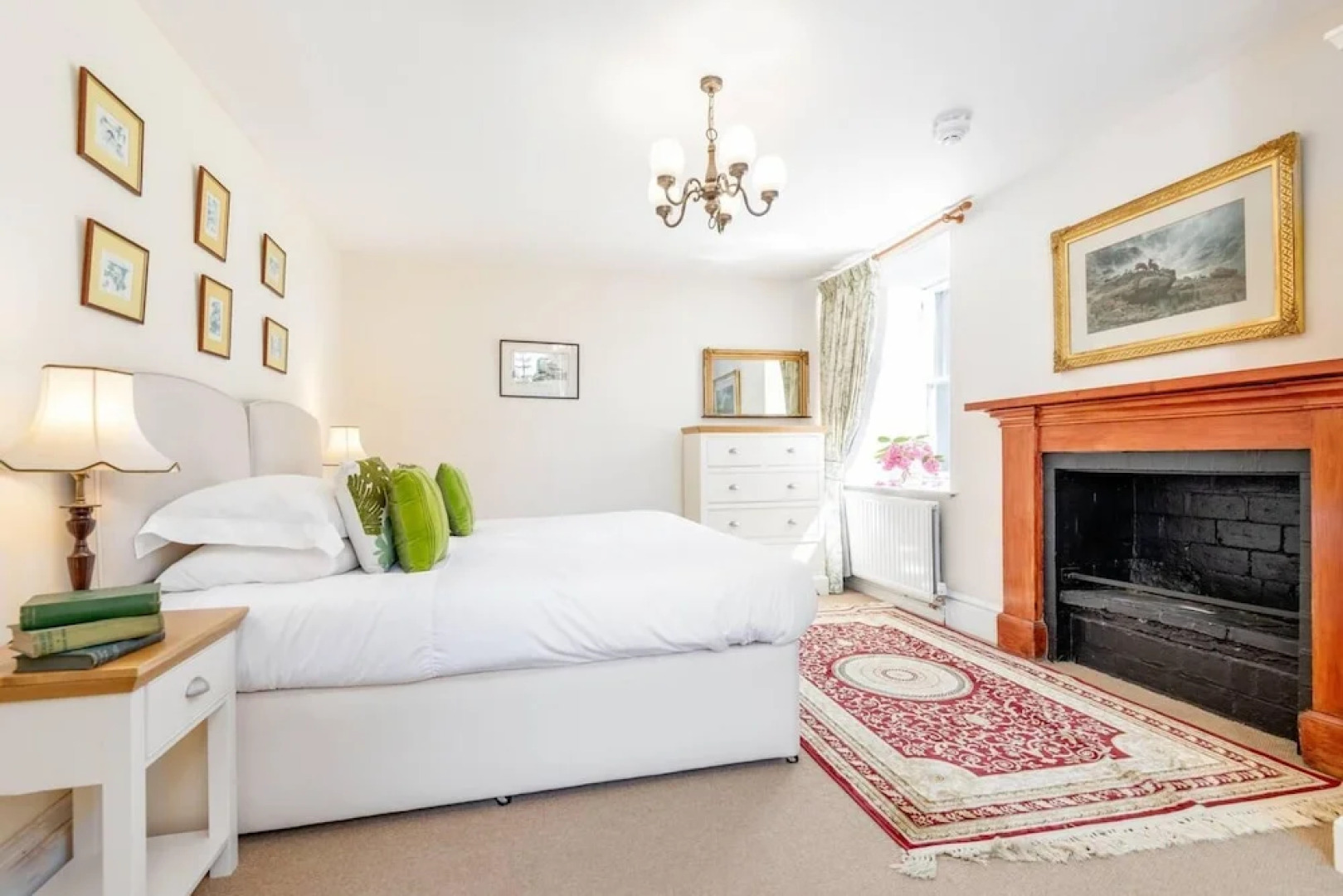 Charming 7-bed Estate House Near Gleneagles