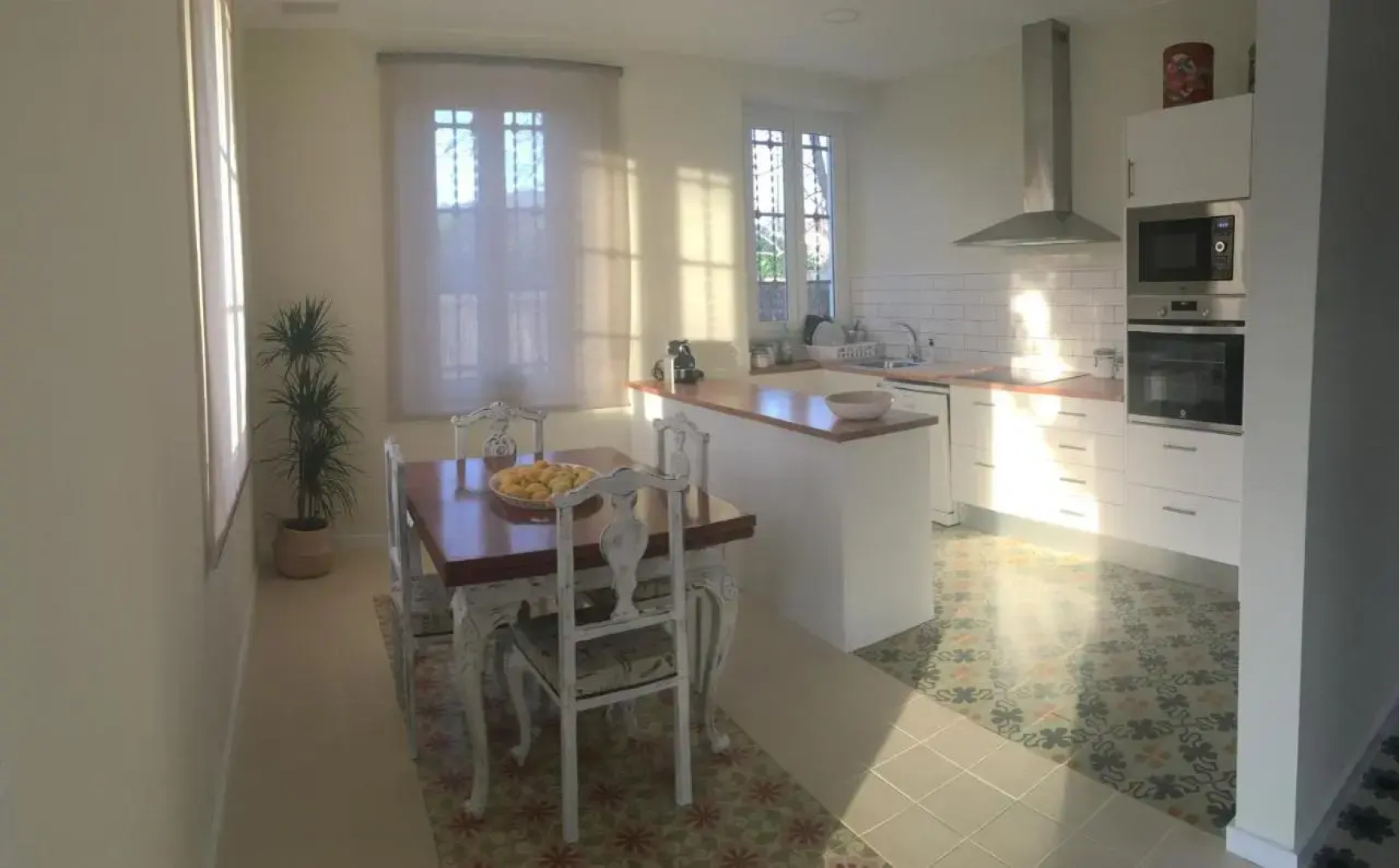 casa colonial tranquila