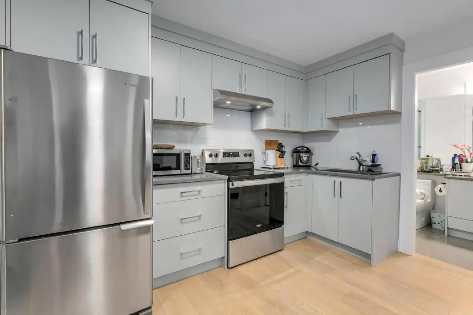 Guest suite in South Surrey