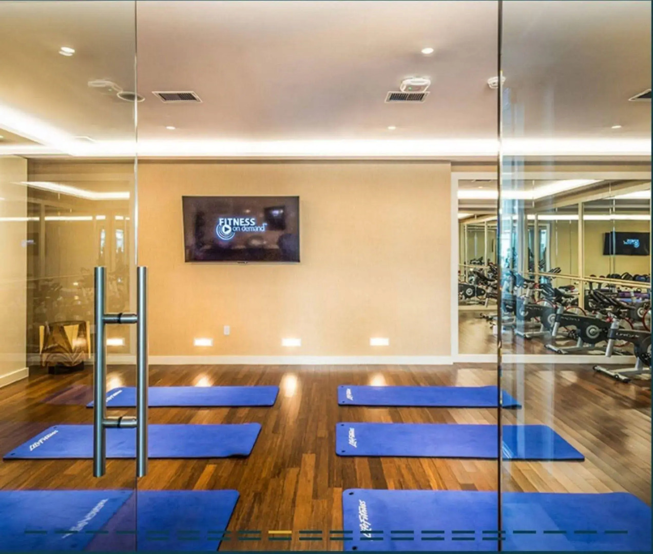 Global Luxury Suites at Washington