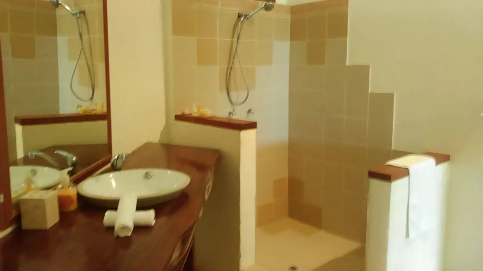 Ripples on the Bay - Adults Only