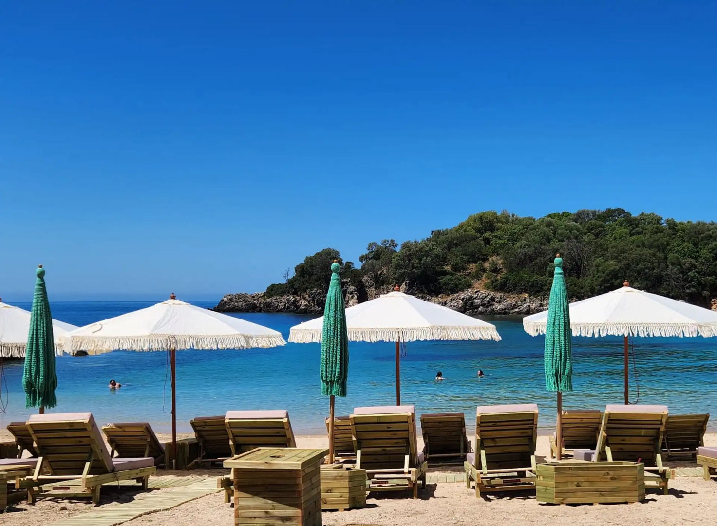 Arete Lifestyle Hotel