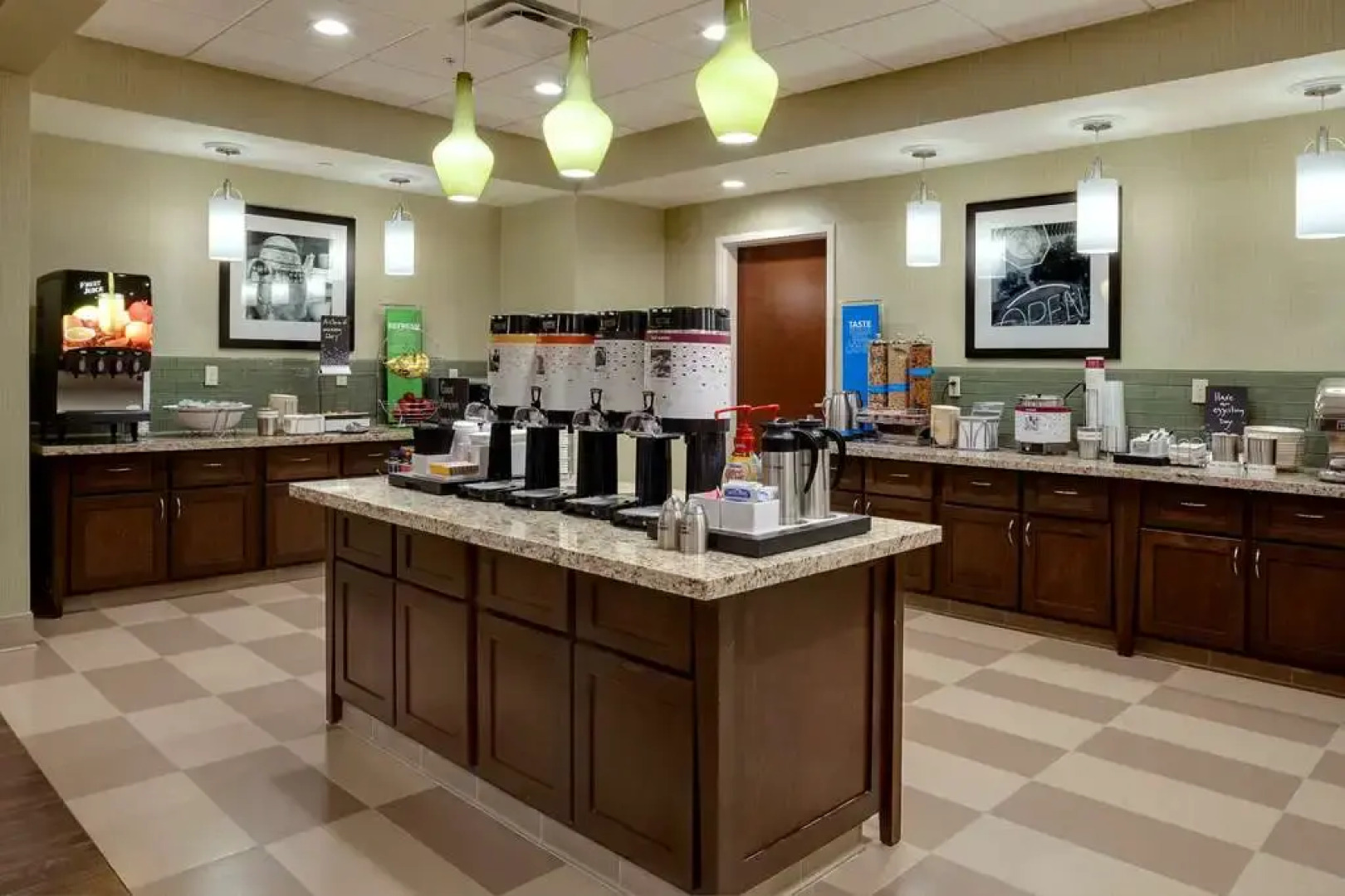 Hampton Inn & Suites Blythe, CA