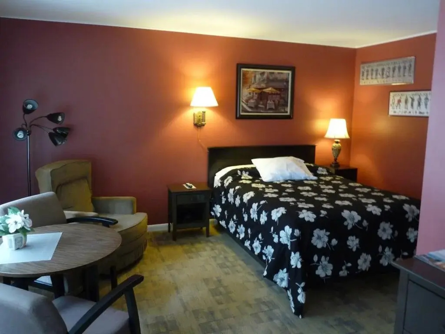 Country Villa Motel and Country Camping