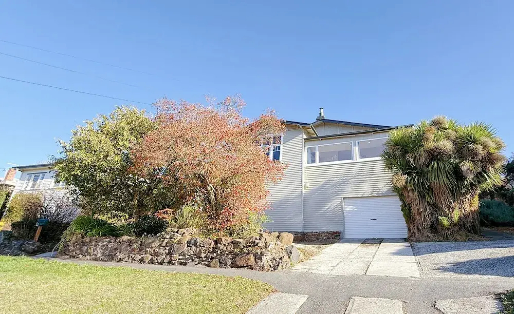 StayAU 2BR Home w/ Stunning Views in Tasmania