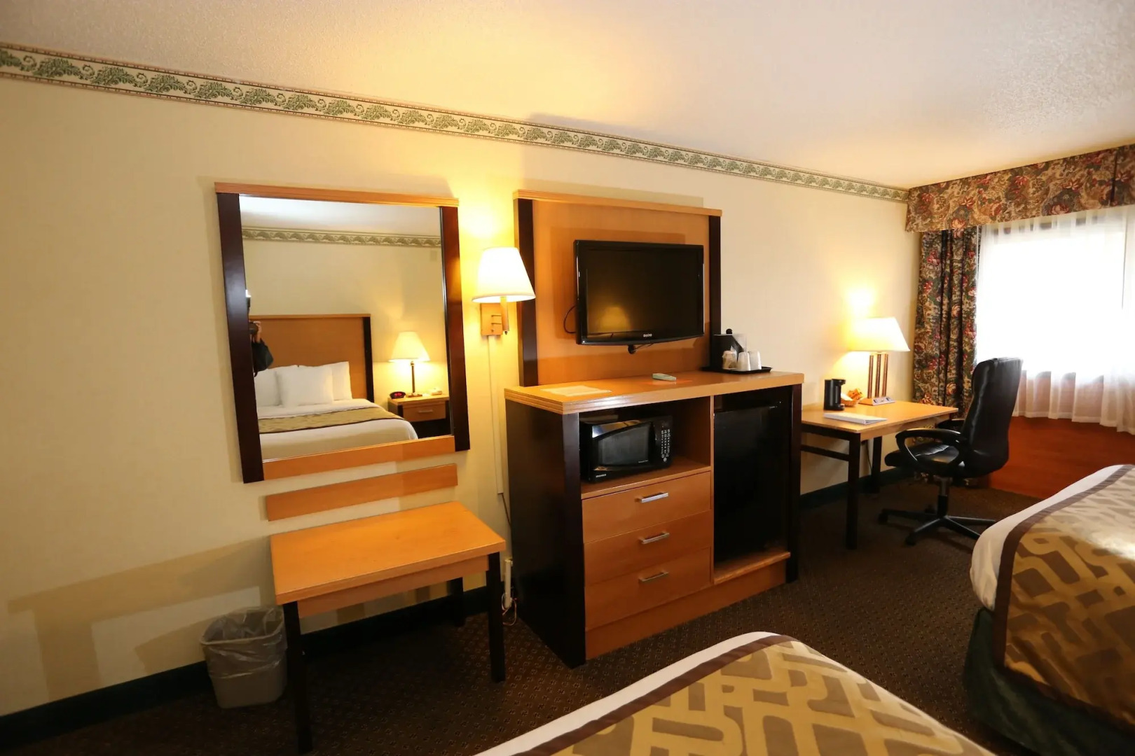 Magnuson Grand Columbus North