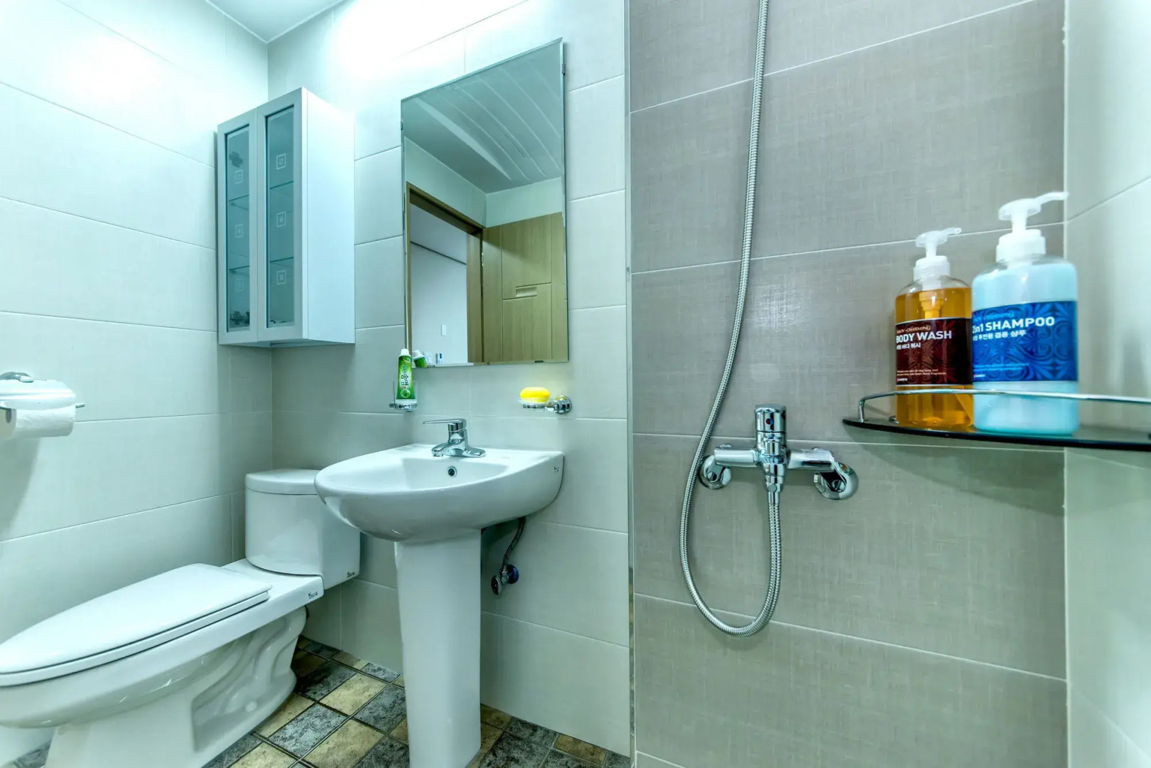 Seogwipo Narsha Resort