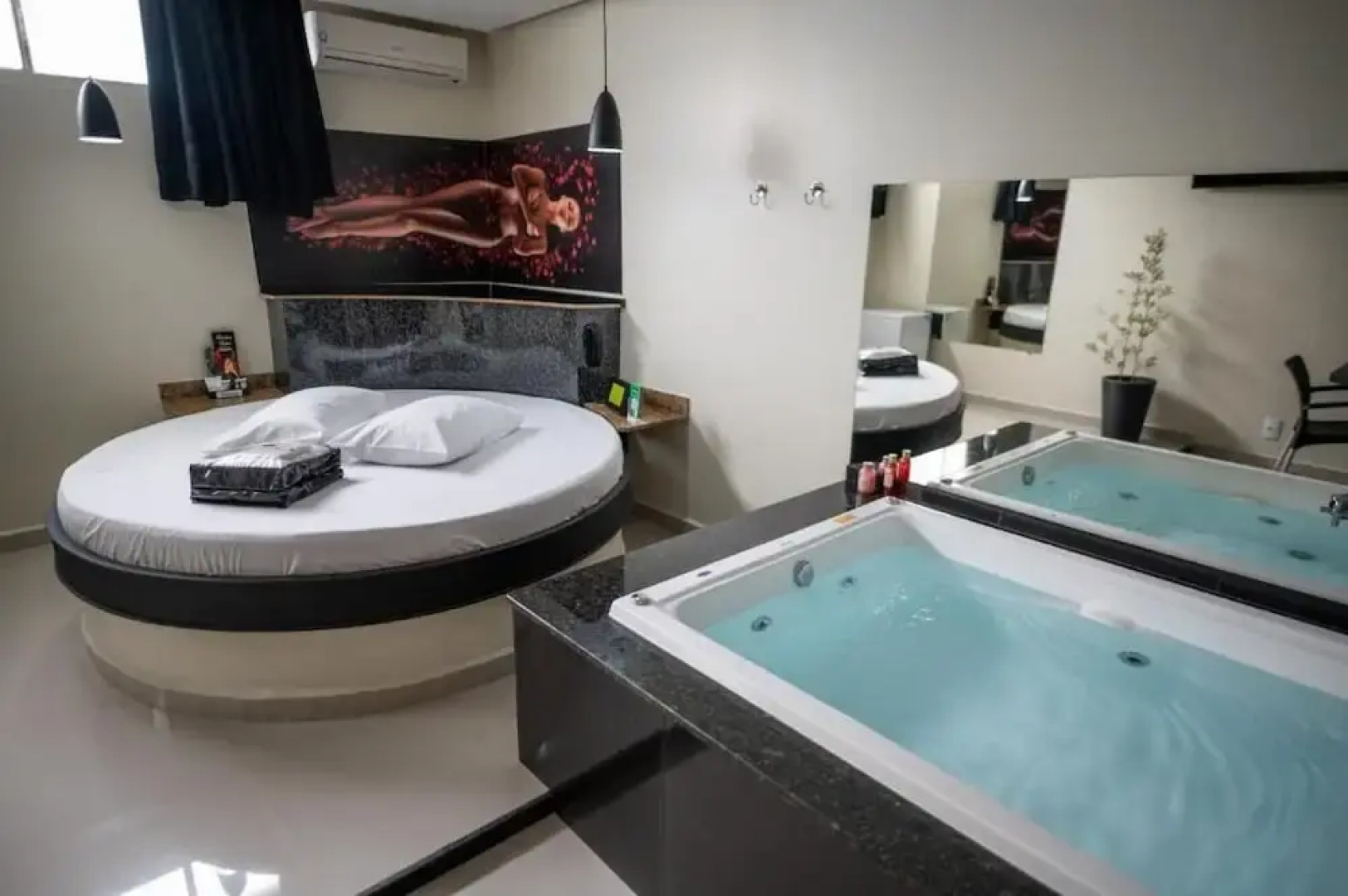 Prime Motel Americana