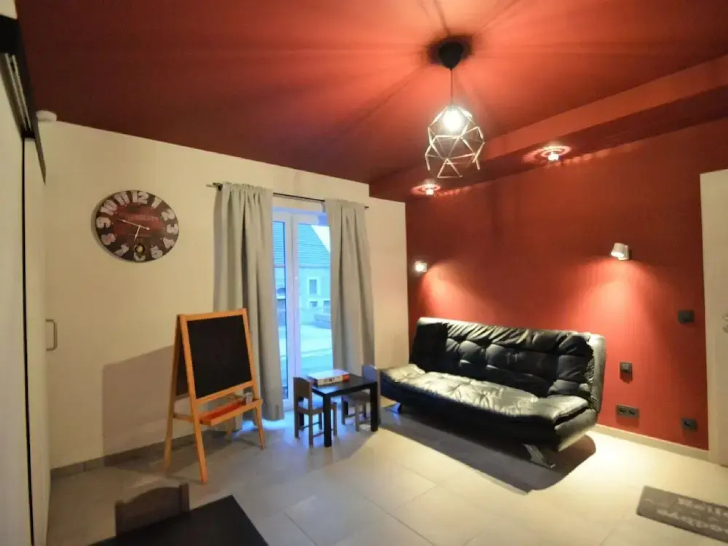 Holiday Home in Beauraing With Fenced Garden