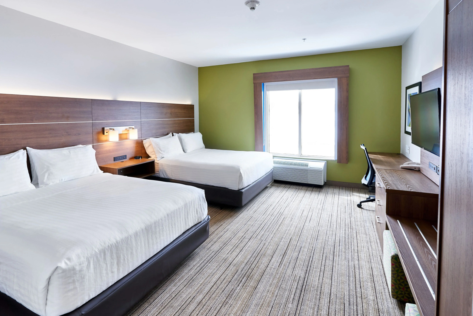 Holiday Inn Express Hotel & Suites Airport Dieppe by IHG
