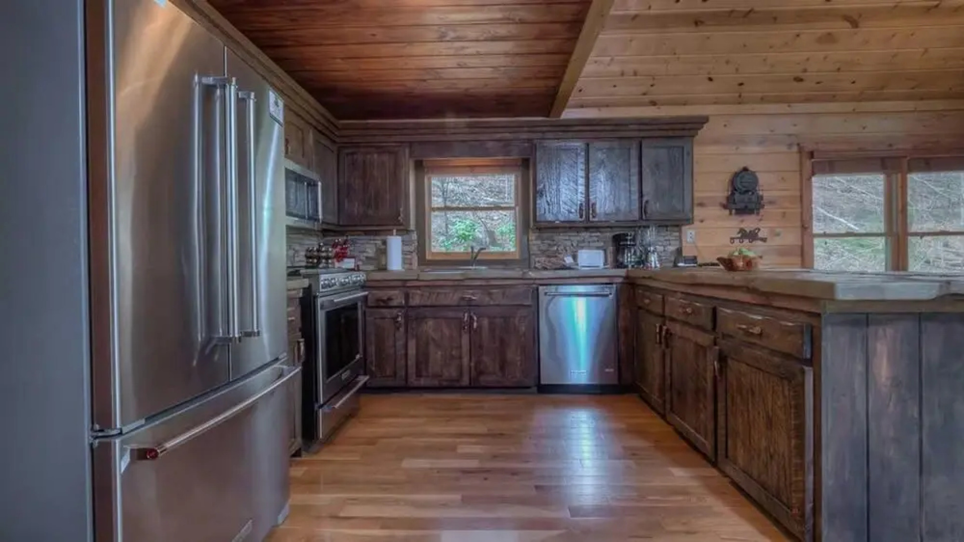 Bent Tree by Escape to Blue Ridge