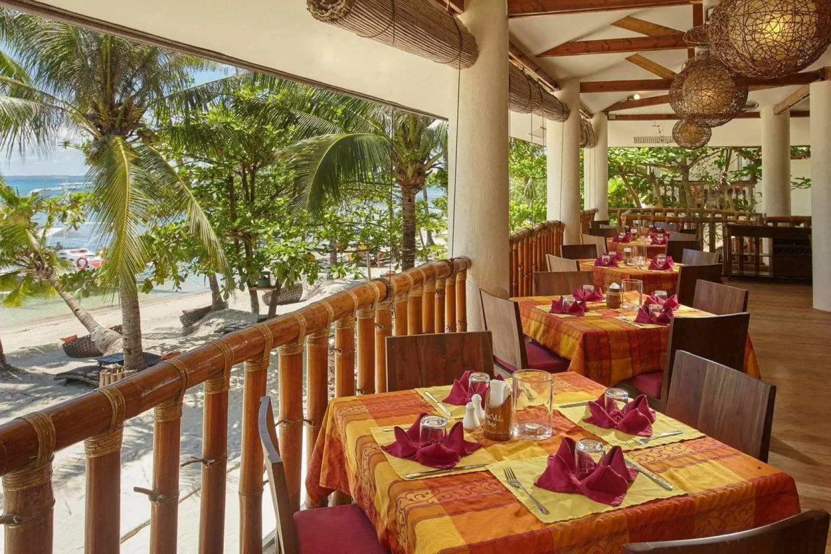 Ocean Vida Beach and Dive Resort