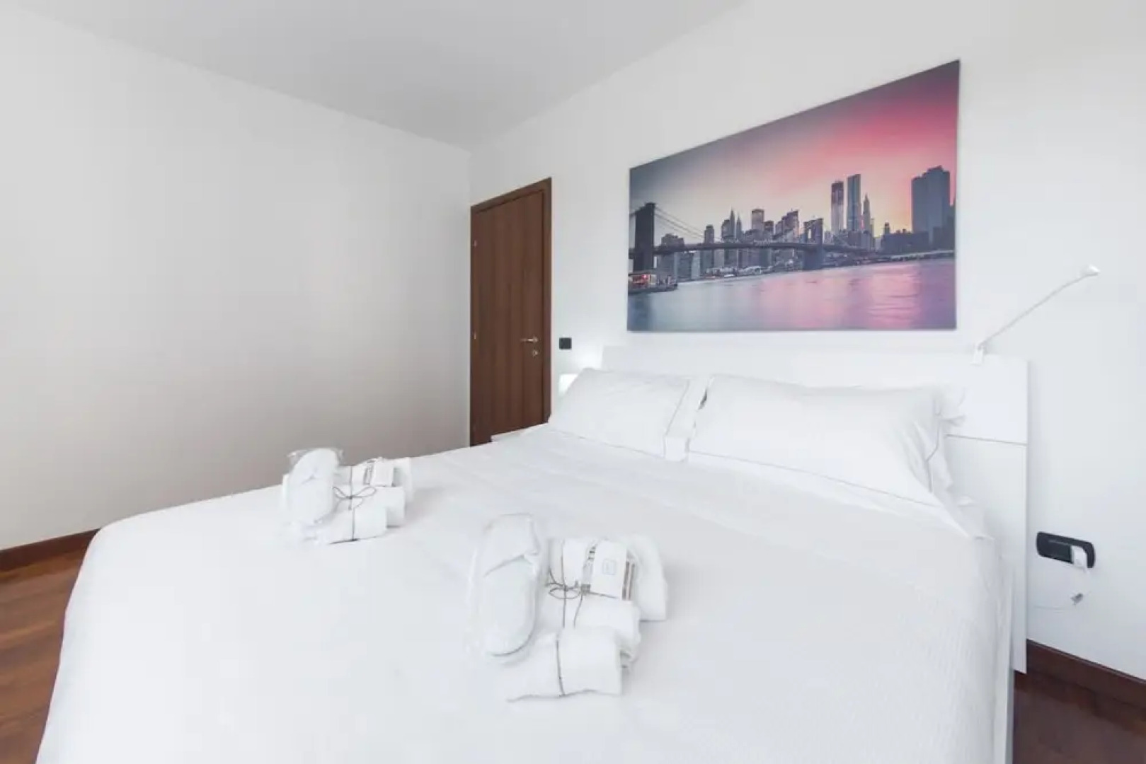 Suitelowcost - Limbiate