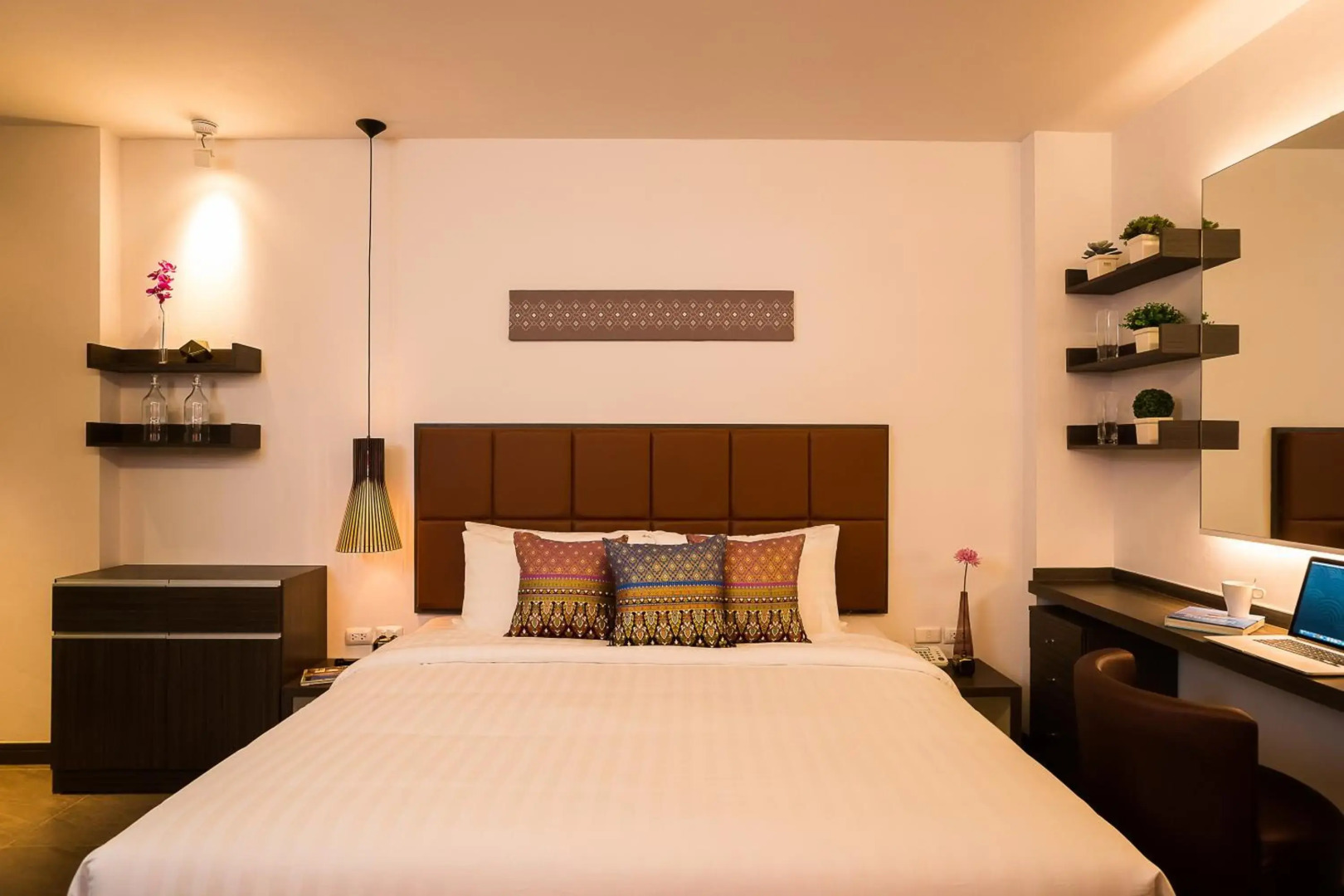 Aim House Bangkok Hotel