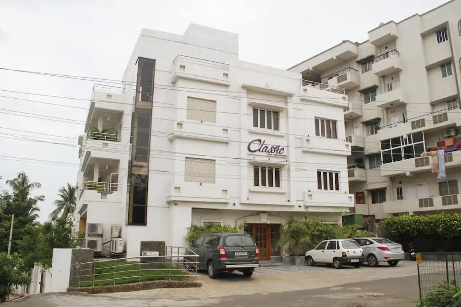 Classic Luxury Service Apartment