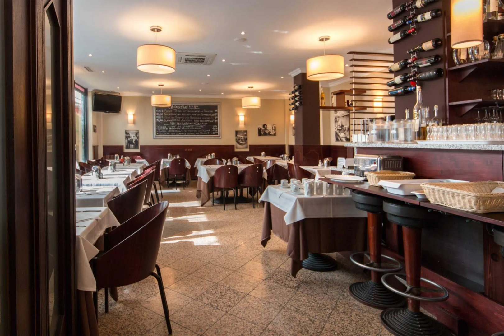 Downtown Vi Vadi Hotel