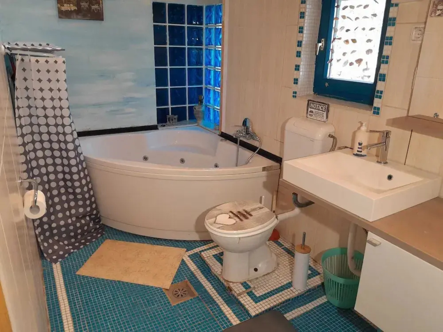 Fairytale Wooden House near Ljubljana