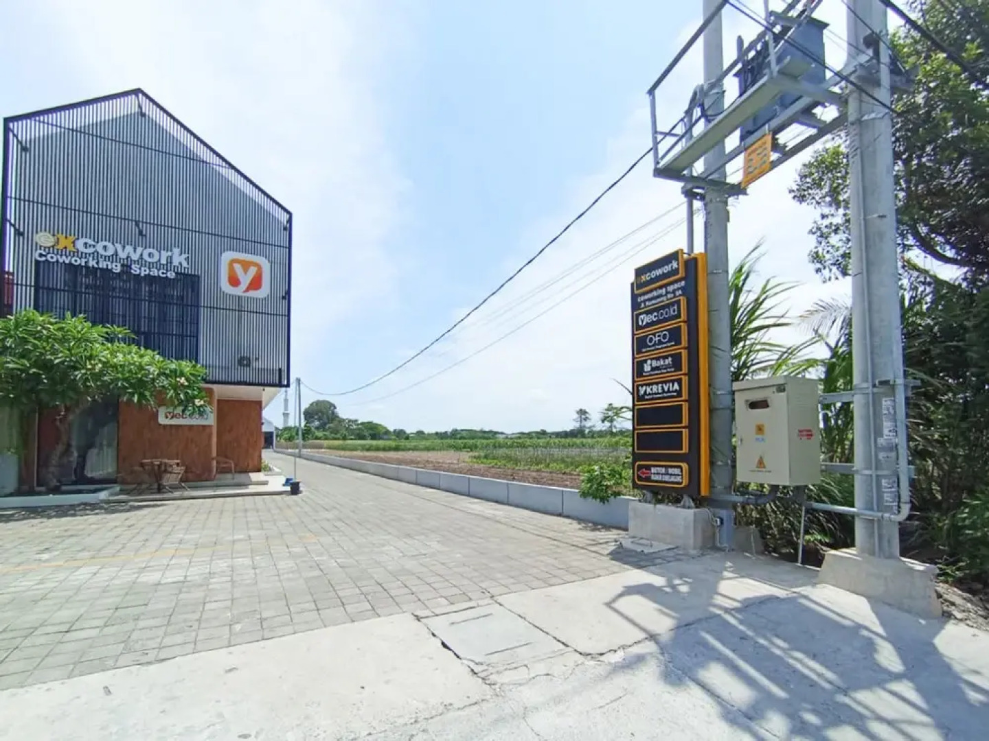 OFO Kost Premium Kampung Inggris Pare Syariah Mitra RedDoorz