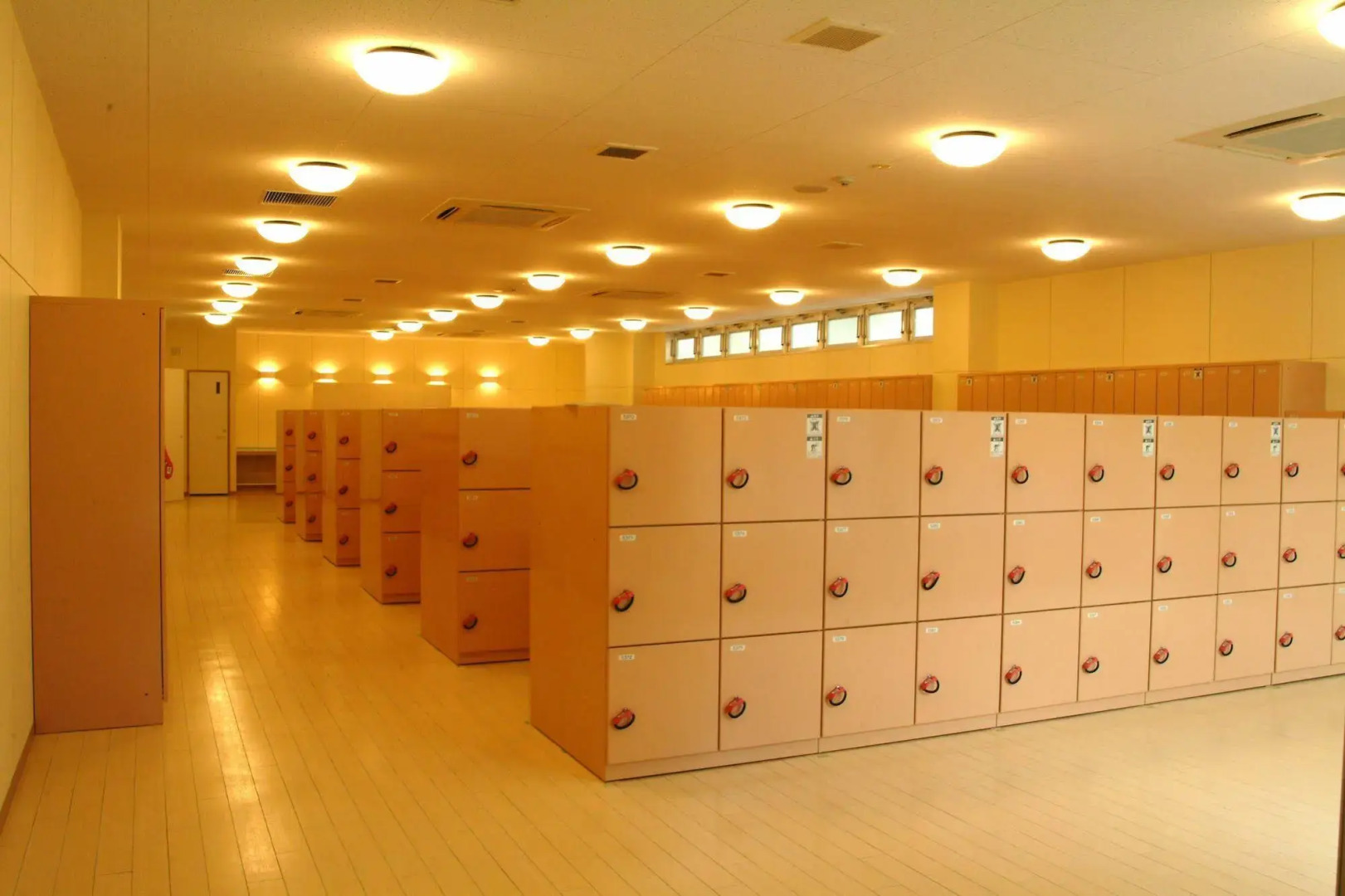 Hidamarinoyu Flop House - Hostel