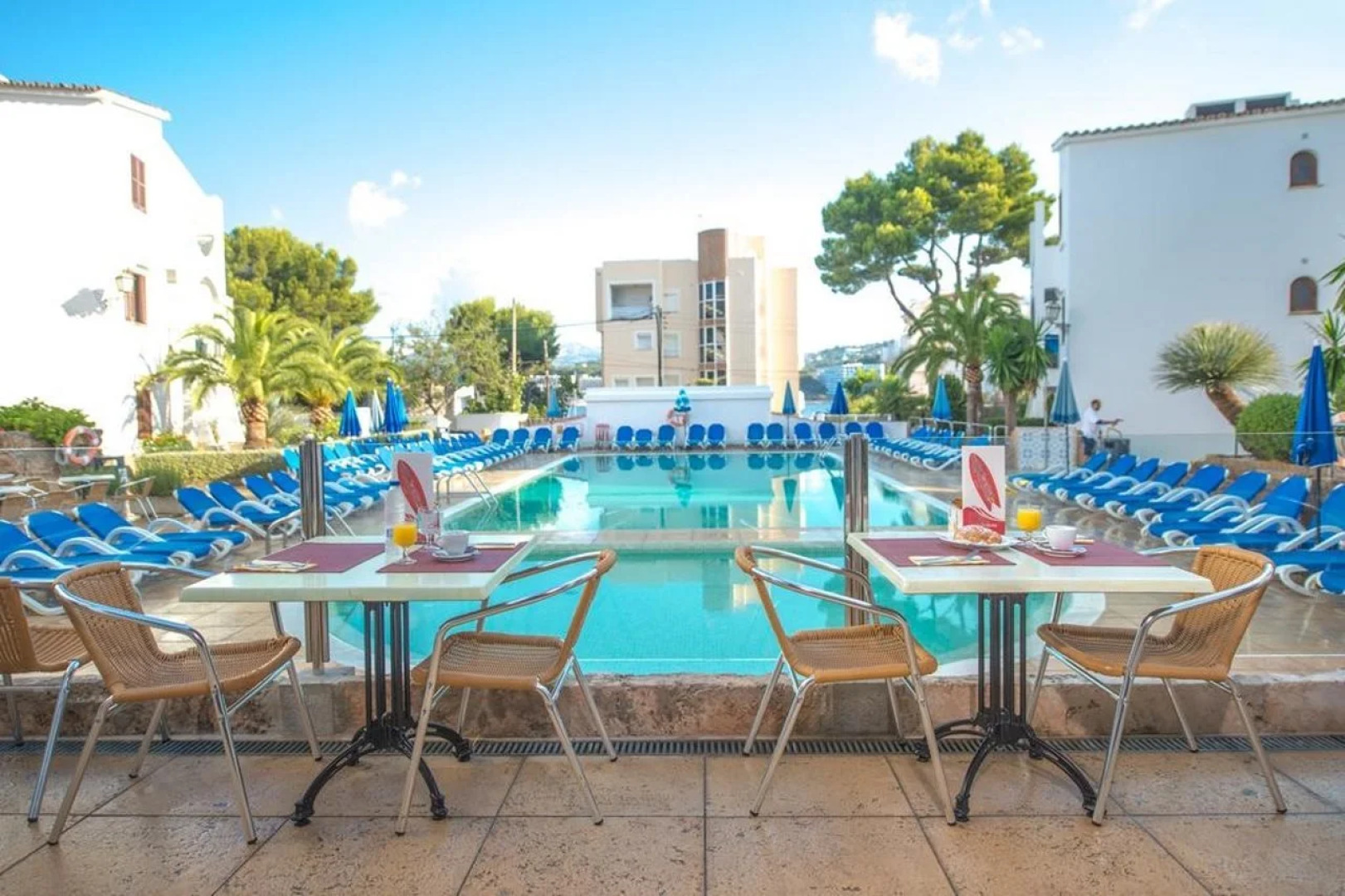 Flipflop Surfing Playa Apartments