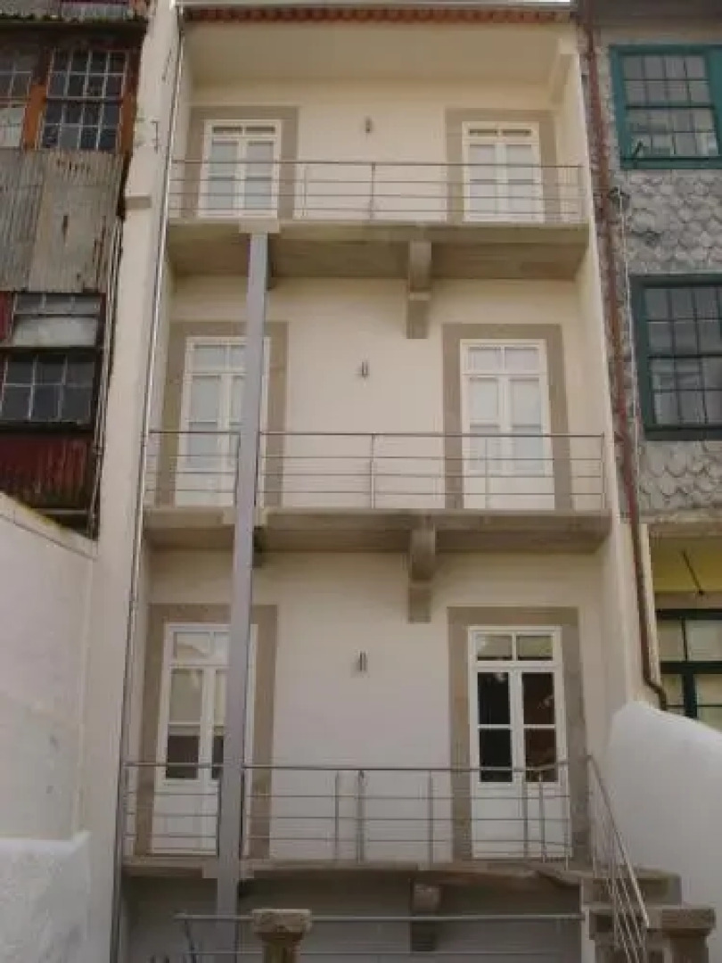 StayIN Oporto Apartments