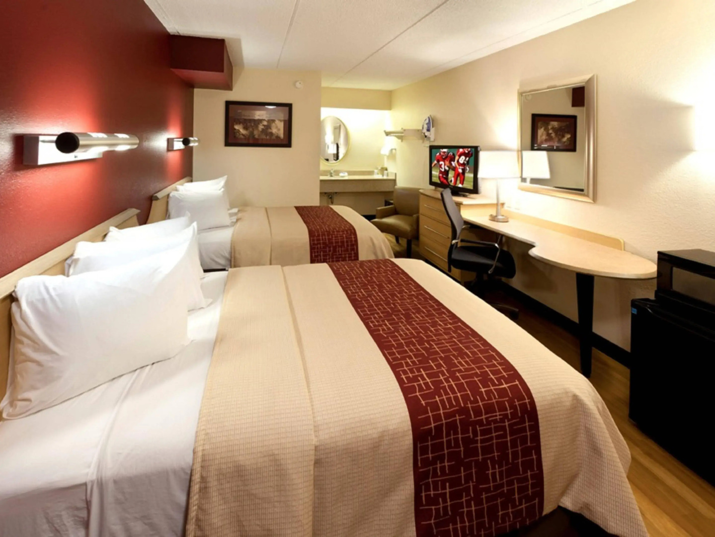 Red Roof Inn Erie – I-90
