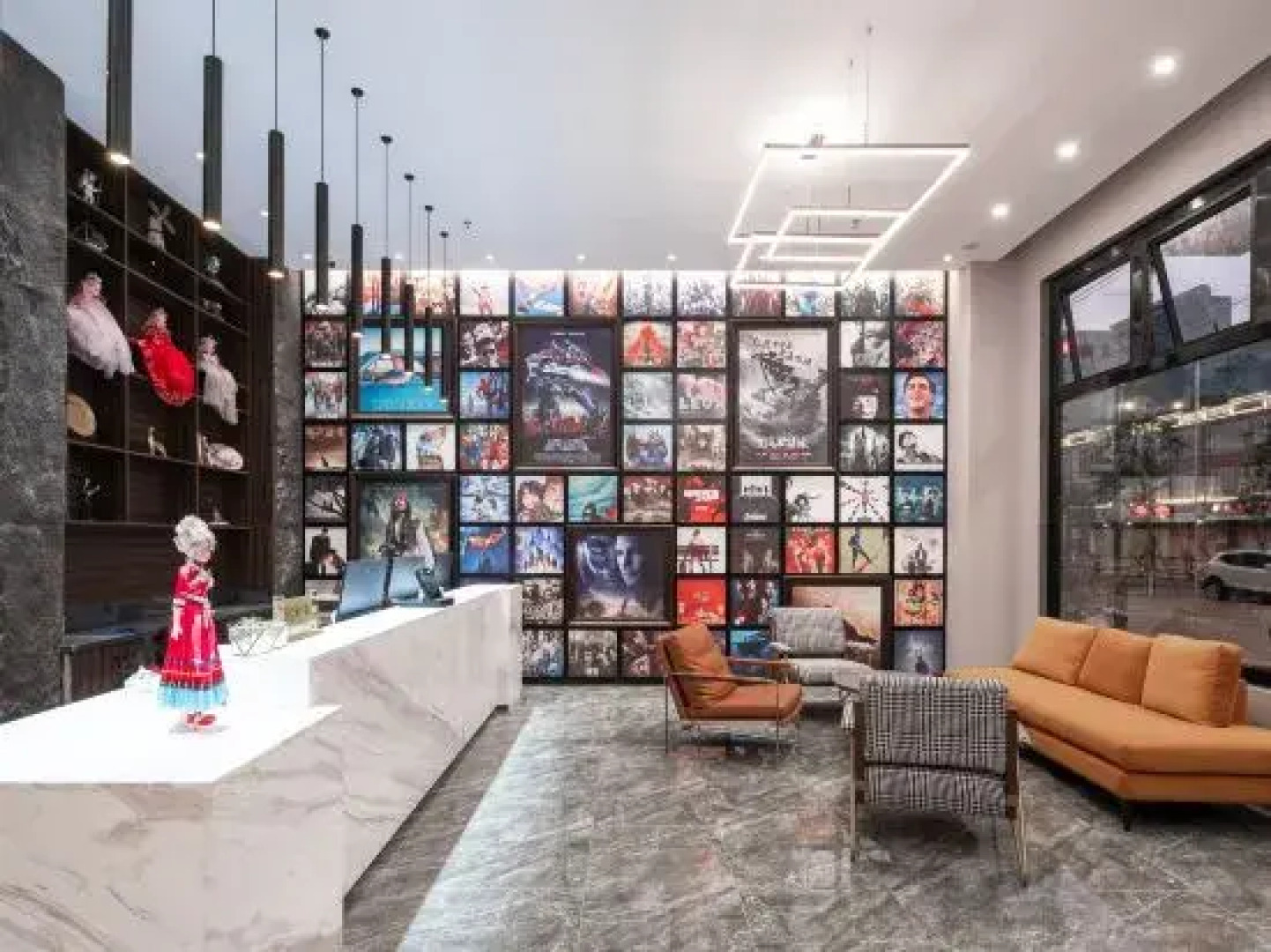 Lingao Huaerdun Movie Theme Hotel