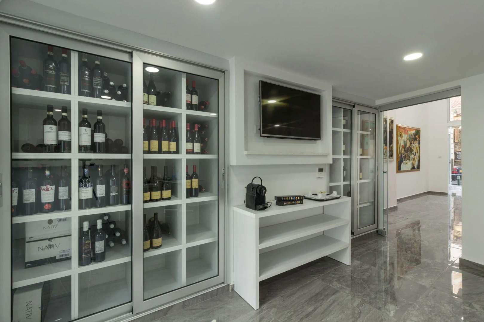 Art & Wine Boutique Hotel