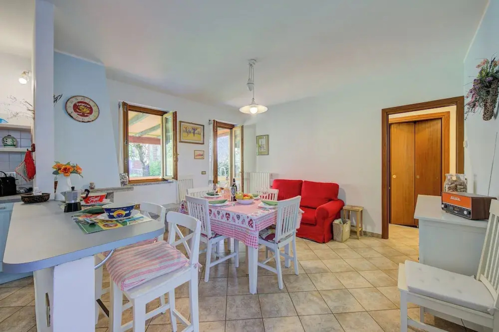 Brighty Rainbow House Garden