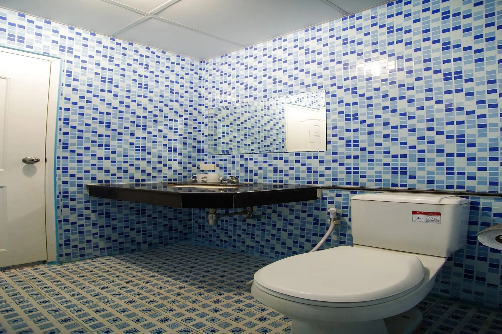 OYO 384 Ban Sabaidee